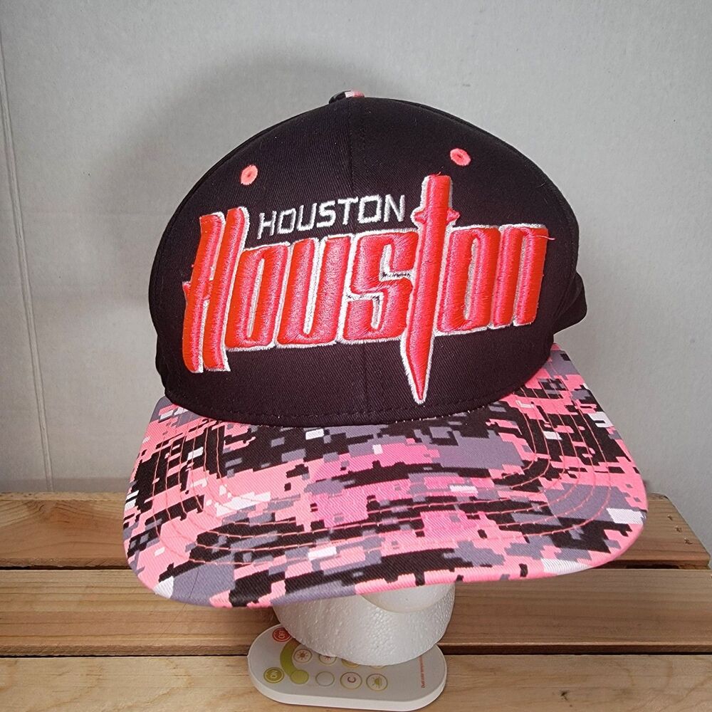 Houston Click Lock Hat Hot Pink Camo & Black
